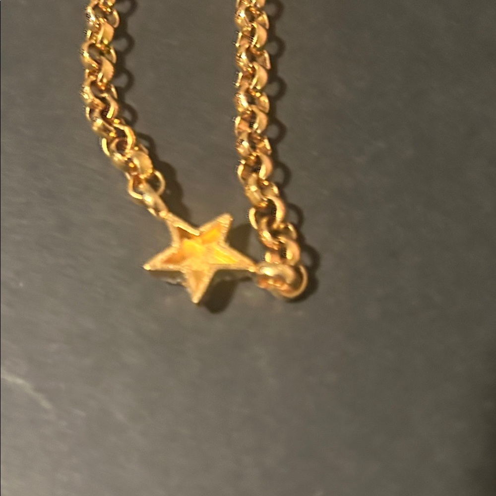 Gold Star Pendant Necklace - Picture 6 of 6